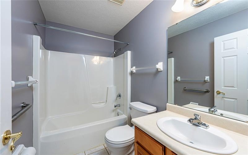 3 MEDINAH CT, GREENSBURG, 15601, 3 Bedrooms Bedrooms, 8 Rooms Rooms,2 BathroomsBathrooms,Residential,For Sale,MEDINAH CT,1754180