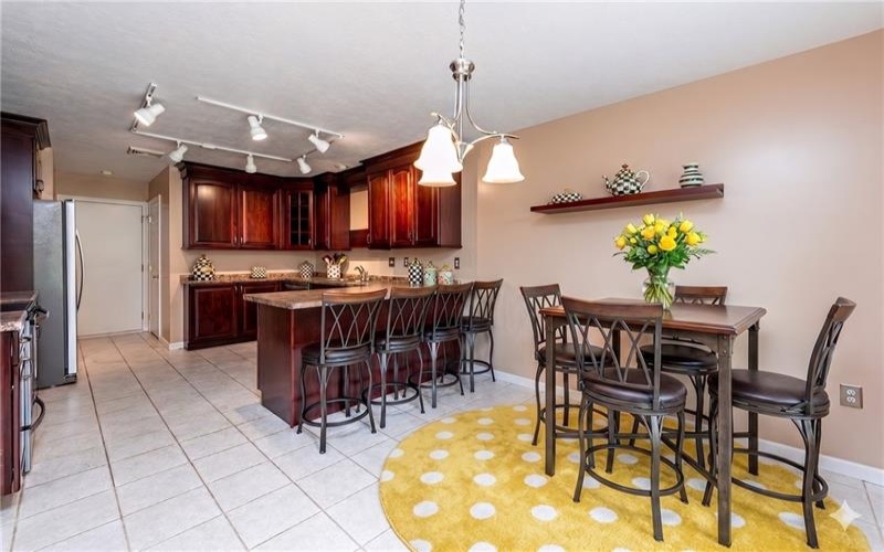 3 MEDINAH CT, GREENSBURG, 15601, 3 Bedrooms Bedrooms, 8 Rooms Rooms,2 BathroomsBathrooms,Residential,For Sale,MEDINAH CT,1754180