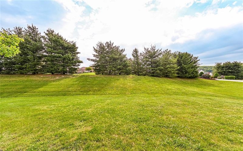 3 MEDINAH CT, GREENSBURG, 15601, 3 Bedrooms Bedrooms, 8 Rooms Rooms,2 BathroomsBathrooms,Residential,For Sale,MEDINAH CT,1754180