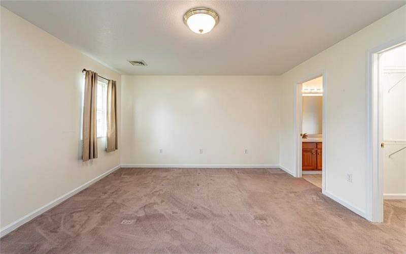 3 MEDINAH CT, GREENSBURG, 15601, 3 Bedrooms Bedrooms, 8 Rooms Rooms,2 BathroomsBathrooms,Residential,For Sale,MEDINAH CT,1754180