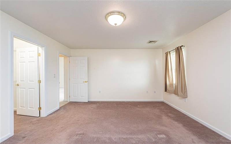 3 MEDINAH CT, GREENSBURG, 15601, 3 Bedrooms Bedrooms, 8 Rooms Rooms,2 BathroomsBathrooms,Residential,For Sale,MEDINAH CT,1754180