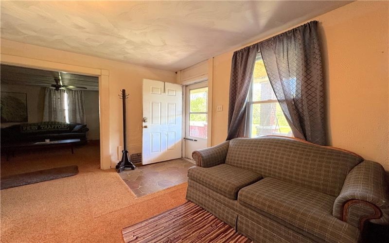 3003 Riverside Dr, Claridge, 15623, 4 Bedrooms Bedrooms, ,1.1 BathroomsBathrooms,Residential,For Sale,Riverside Dr,1754181