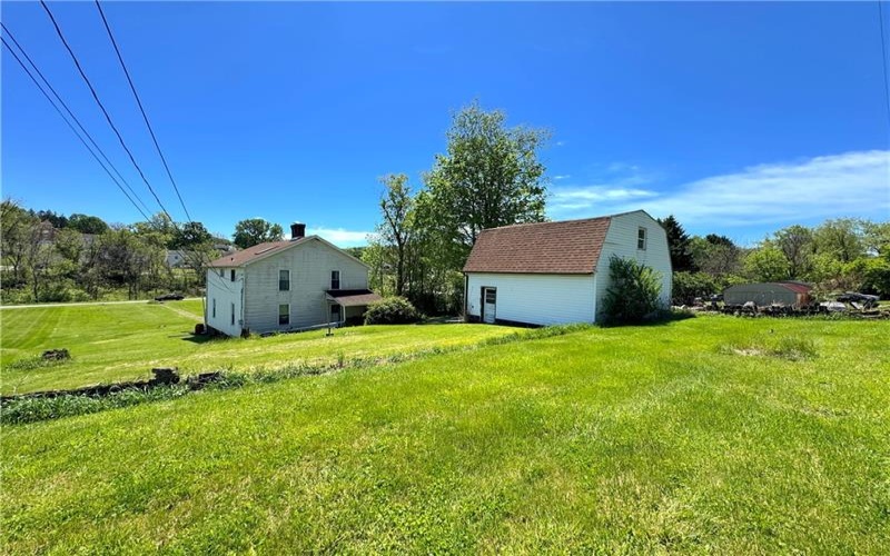 3003 Riverside Dr, Claridge, 15623, 4 Bedrooms Bedrooms, ,1.1 BathroomsBathrooms,Residential,For Sale,Riverside Dr,1754181