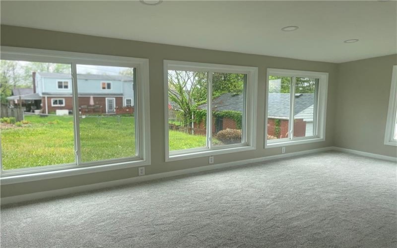 2616 Kenview Dr, New Kensington, 15068, 3 Bedrooms Bedrooms, ,1 BathroomBathrooms,Residential,For Sale,Kenview Dr,1754189