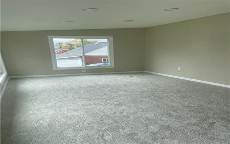 2616 Kenview Dr, New Kensington, 15068, 3 Bedrooms Bedrooms, ,1 BathroomBathrooms,Residential,For Sale,Kenview Dr,1754189