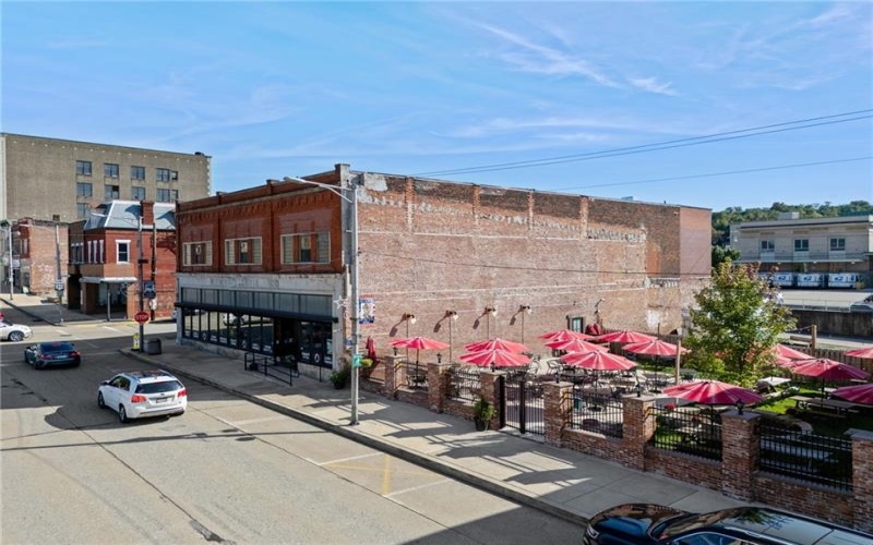 500 Clay Ave, Jeannette, 15644, ,Commercial-industrial-business,For Sale,Clay Ave,1754246