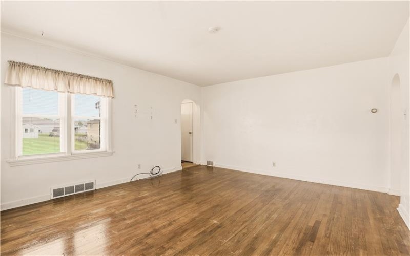 214 Sycamore St, Mount Pleasant, 15666, 3 Bedrooms Bedrooms, ,2 BathroomsBathrooms,Residential,For Sale,Sycamore St,1754271