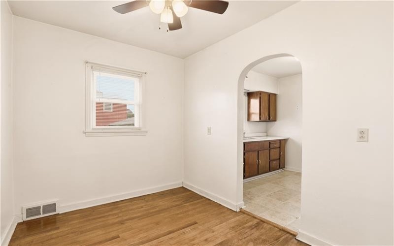 214 Sycamore St, Mount Pleasant, 15666, 3 Bedrooms Bedrooms, ,2 BathroomsBathrooms,Residential,For Sale,Sycamore St,1754271