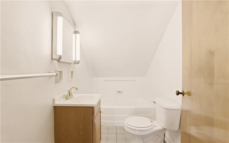 214 Sycamore St, Mount Pleasant, 15666, 3 Bedrooms Bedrooms, ,2 BathroomsBathrooms,Residential,For Sale,Sycamore St,1754271