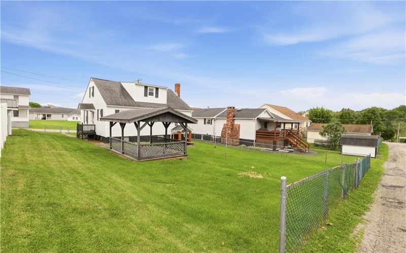 214 Sycamore St, Mount Pleasant, 15666, 3 Bedrooms Bedrooms, ,2 BathroomsBathrooms,Residential,For Sale,Sycamore St,1754271