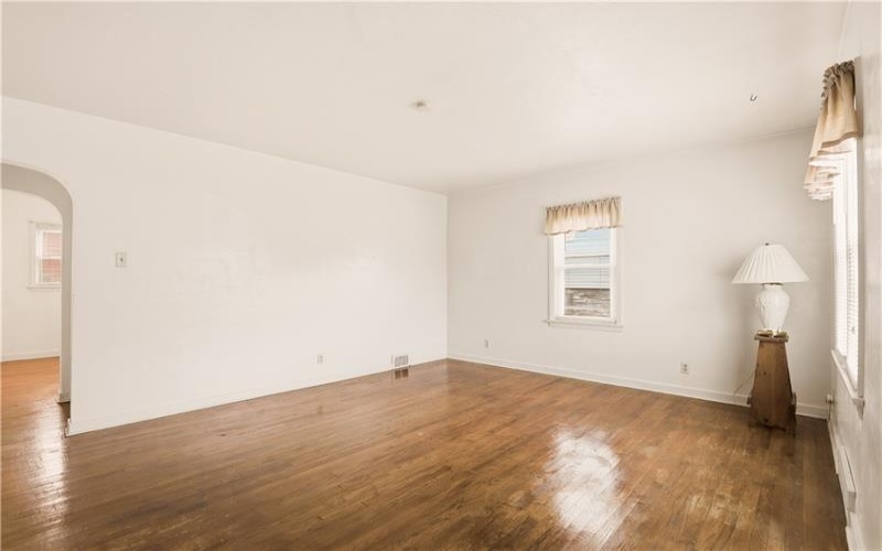 214 Sycamore St, Mount Pleasant, 15666, 3 Bedrooms Bedrooms, ,2 BathroomsBathrooms,Residential,For Sale,Sycamore St,1754271