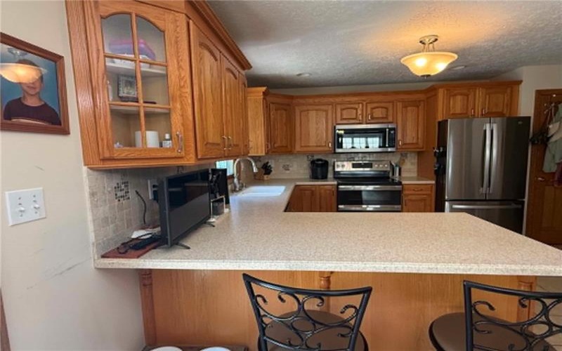 1040 CROSS CREEK DRIVE, Uniontown, 15401, 4 Bedrooms Bedrooms, 8 Rooms Rooms,2.1 BathroomsBathrooms,Residential,For Sale,CROSS CREEK DRIVE,1754283