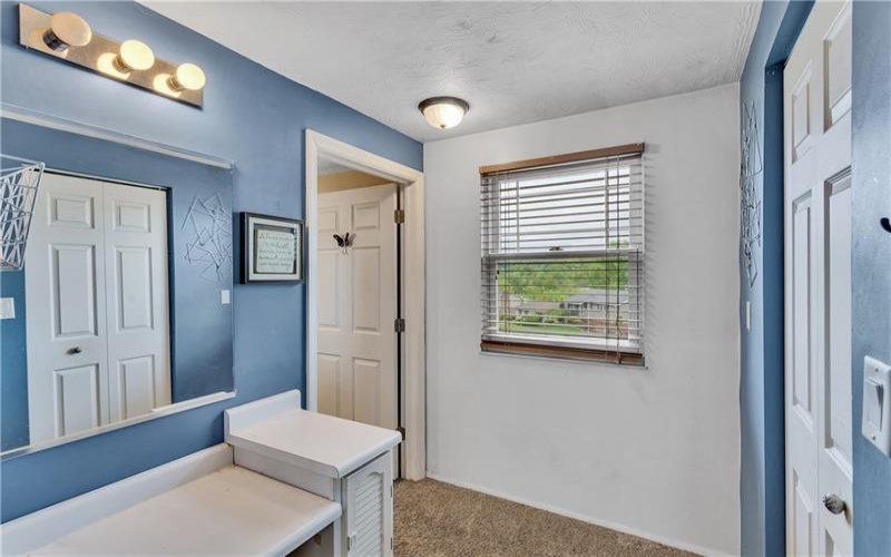 4237 Stratford Dr, irwin, 15642, 4 Bedrooms Bedrooms, 11 Rooms Rooms,2.1 BathroomsBathrooms,Residential,For Sale,Stratford Dr,1754336