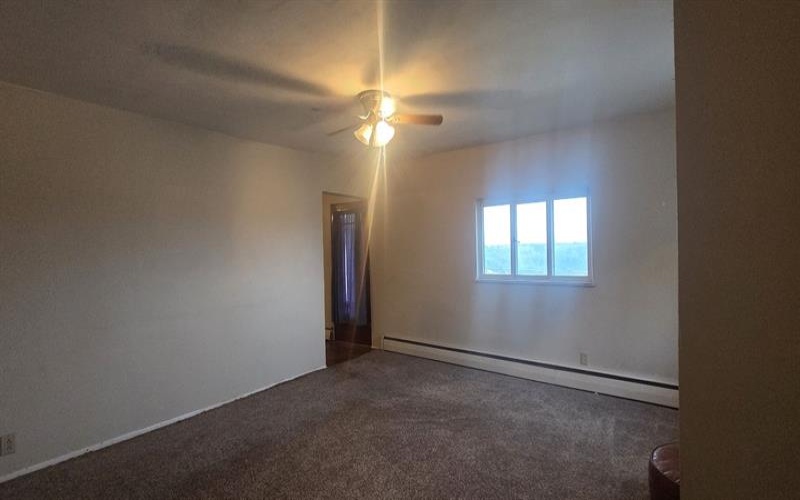 319 Lowell, Vandergrift, 15690, 3 Bedrooms Bedrooms, 6 Rooms Rooms,1 BathroomBathrooms,Residential,For Sale,Lowell,1754365