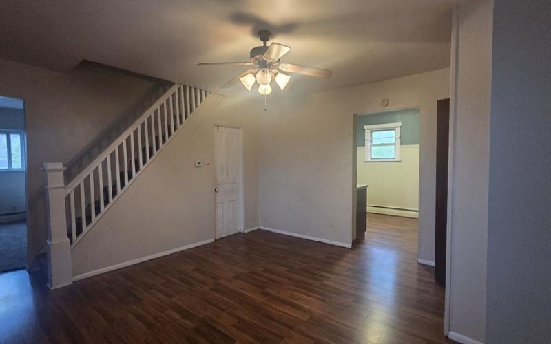 319 Lowell, Vandergrift, 15690, 3 Bedrooms Bedrooms, 6 Rooms Rooms,1 BathroomBathrooms,Residential,For Sale,Lowell,1754365
