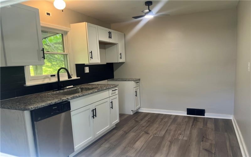 128 15th St, New Florence, 15944, 2 Bedrooms Bedrooms, ,1 BathroomBathrooms,Residential,For Sale,15th St,1754413