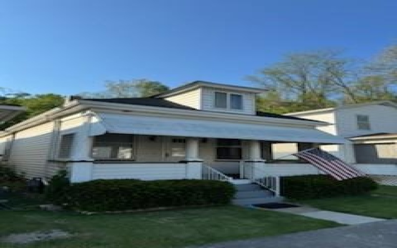 202 Mckinley Ave, East Vandergrift, 15629, 2 Bedrooms Bedrooms, 5 Rooms Rooms,1 BathroomBathrooms,Residential,For Sale,Mckinley Ave,1754421