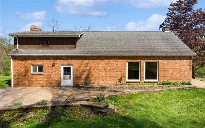1925 Main St, Washington, 15301, 4 Bedrooms Bedrooms, 11 Rooms Rooms,3 BathroomsBathrooms,Residential,For Sale,Main St,1754424