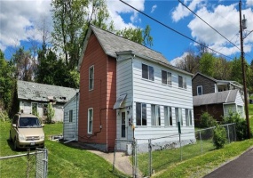 2014 5th St, Cardale, 15420, 3 Bedrooms Bedrooms, 8 Rooms Rooms,2 BathroomsBathrooms,Residential,For Sale,5th St,1754518