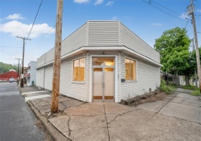 569-571 Coleman Ave, Johnstown, 15902, ,Commercial-industrial-business,For Sale,Coleman Ave,1754576