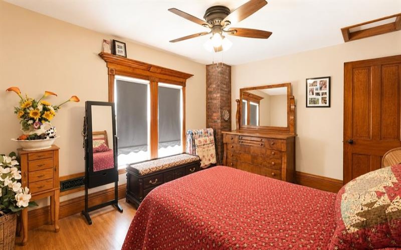 1329 Hancock AVENUE, Vandergrift, 15690, 3 Bedrooms Bedrooms, 8 Rooms Rooms,2 BathroomsBathrooms,Residential,For Sale,Hancock,1754596