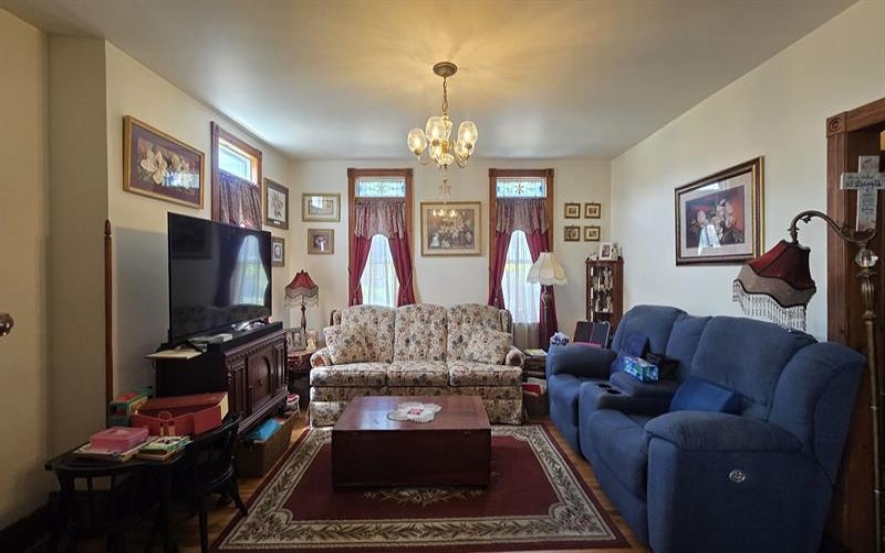 1329 Hancock AVENUE, Vandergrift, 15690, 3 Bedrooms Bedrooms, 8 Rooms Rooms,2 BathroomsBathrooms,Residential,For Sale,Hancock,1754596