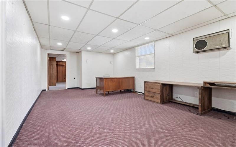313 Allison St, West Newton, 15089, 4 Bedrooms Bedrooms, 11 Rooms Rooms,3.1 BathroomsBathrooms,Residential,For Sale,Allison St,1754613