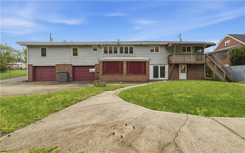 313 Allison St, West Newton, 15089, 4 Bedrooms Bedrooms, 11 Rooms Rooms,3.1 BathroomsBathrooms,Residential,For Sale,Allison St,1754613