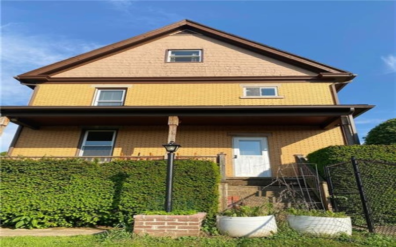 417 3rd Ave, Derry, 15627, 4 Bedrooms Bedrooms, 9 Rooms Rooms,2 BathroomsBathrooms,Residential,For Sale,3rd Ave,1754637