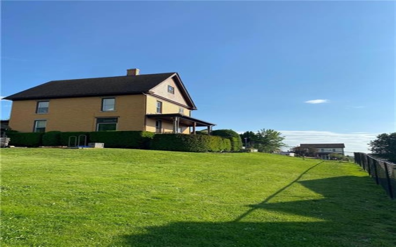 417 3rd Ave, Derry, 15627, 4 Bedrooms Bedrooms, 9 Rooms Rooms,2 BathroomsBathrooms,Residential,For Sale,3rd Ave,1754637
