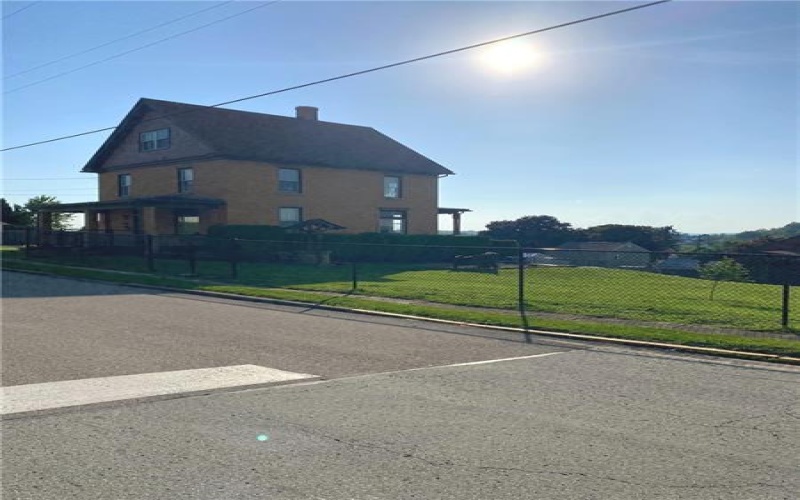417 3rd Ave, Derry, 15627, 4 Bedrooms Bedrooms, 9 Rooms Rooms,2 BathroomsBathrooms,Residential,For Sale,3rd Ave,1754637