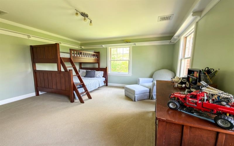 234 Strawberry Lane, Ligonier, 15658, 4 Bedrooms Bedrooms, 12 Rooms Rooms,2.1 BathroomsBathrooms,Residential,For Sale,Strawberry Lane,1754673