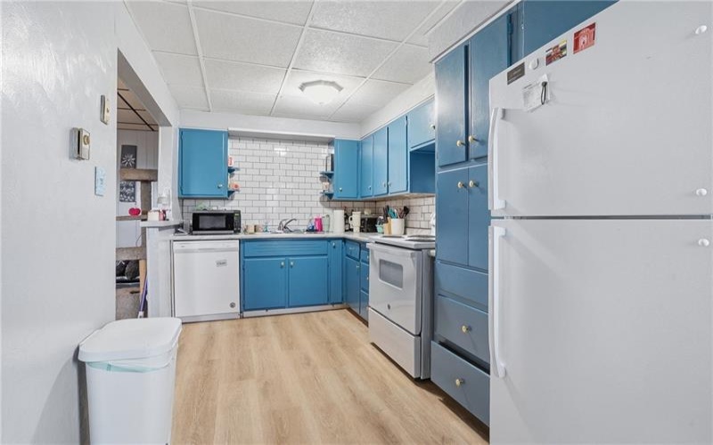 433 Cavitt Avenue, Trafford, 15085, ,Multi-unit,For Sale,Cavitt Avenue,1754680