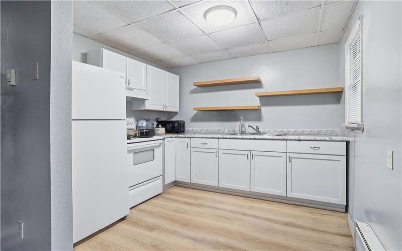 433 Cavitt Avenue, Trafford, 15085, ,Multi-unit,For Sale,Cavitt Avenue,1754680