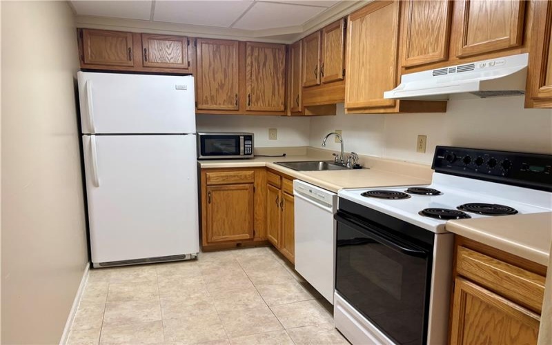 105 Pittsburgh St, Uniontown, 15401, 2 Bedrooms Bedrooms, ,1 BathroomBathrooms,Lease,For Rent,Pittsburgh St,1754689