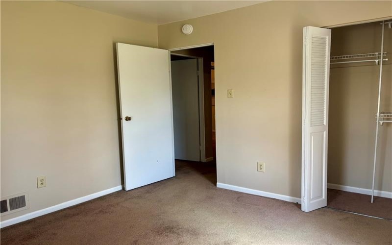 105 Pittsburgh St, Uniontown, 15401, 2 Bedrooms Bedrooms, ,1 BathroomBathrooms,Lease,For Rent,Pittsburgh St,1754689