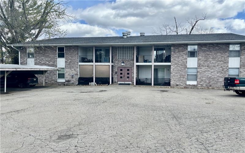 105 Pittsburgh St, Uniontown, 15401, 2 Bedrooms Bedrooms, ,1 BathroomBathrooms,Lease,For Rent,Pittsburgh St,1754689
