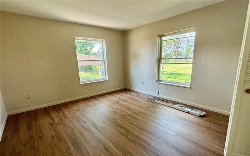 105 Pittsburgh St, Uniontown, 15401, 2 Bedrooms Bedrooms, ,1 BathroomBathrooms,Lease,For Rent,Pittsburgh St,1754691