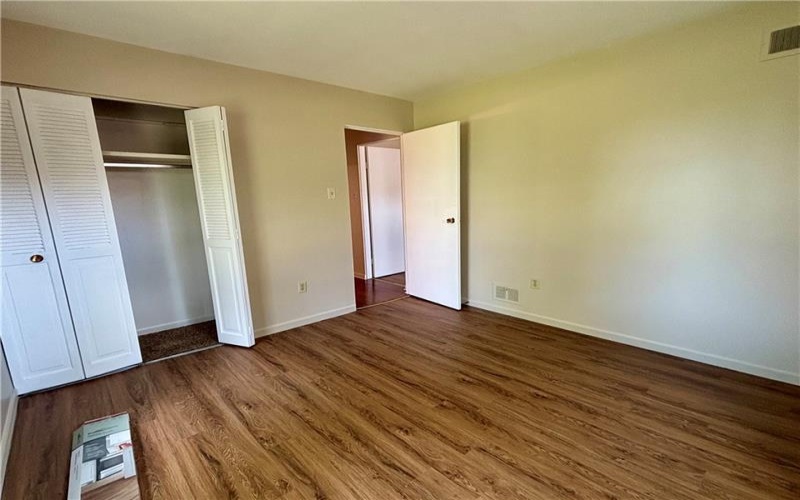 105 Pittsburgh St, Uniontown, 15401, 2 Bedrooms Bedrooms, ,1 BathroomBathrooms,Lease,For Rent,Pittsburgh St,1754691
