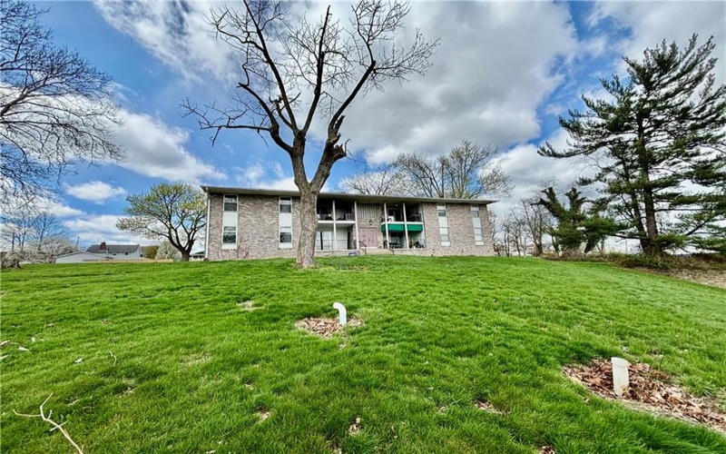 105 Pittsburgh St, Uniontown, 15401, 2 Bedrooms Bedrooms, ,1 BathroomBathrooms,Lease,For Rent,Pittsburgh St,1754691