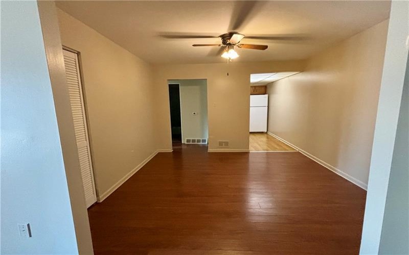 105 Pittsburgh St, Uniontown, 15401, 2 Bedrooms Bedrooms, ,1 BathroomBathrooms,Lease,For Rent,Pittsburgh St,1754691