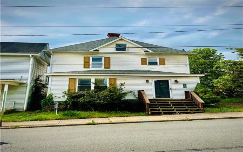 162 Franklin St, waynesburg, 15370, 3 Bedrooms Bedrooms, ,2.1 BathroomsBathrooms,Residential,For Sale,Franklin St,1754692