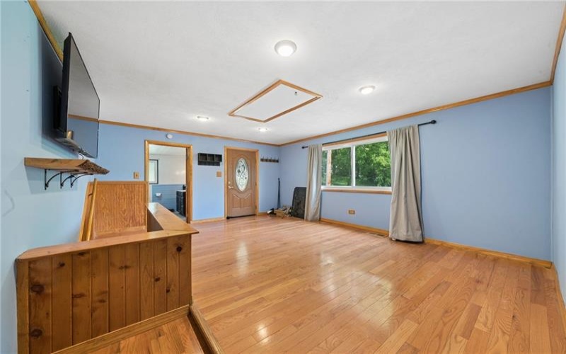 315 Walnut Street, Greensboro, 15338, 3 Bedrooms Bedrooms, 7 Rooms Rooms,1 BathroomBathrooms,Residential,For Sale,Walnut Street,1754717