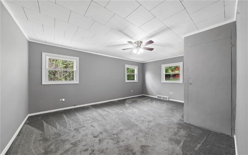 315 Walnut Street, Greensboro, 15338, 3 Bedrooms Bedrooms, 7 Rooms Rooms,1 BathroomBathrooms,Residential,For Sale,Walnut Street,1754717