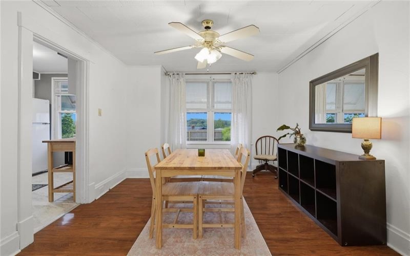724 Saint Clair Avenue, 15644, 15644, 2 Bedrooms Bedrooms, 5 Rooms Rooms,1.1 BathroomsBathrooms,Residential,For Sale,Saint Clair Avenue,1754750