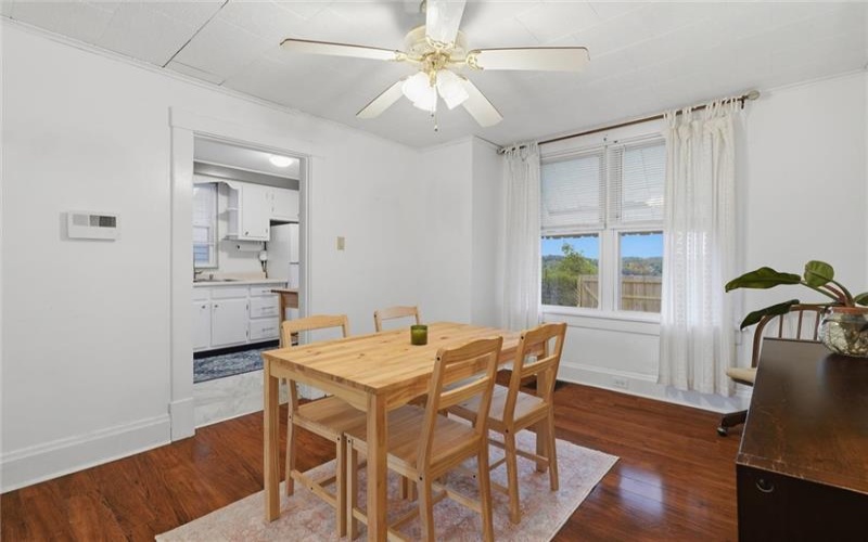 724 Saint Clair Avenue, 15644, 15644, 2 Bedrooms Bedrooms, 5 Rooms Rooms,1.1 BathroomsBathrooms,Residential,For Sale,Saint Clair Avenue,1754750