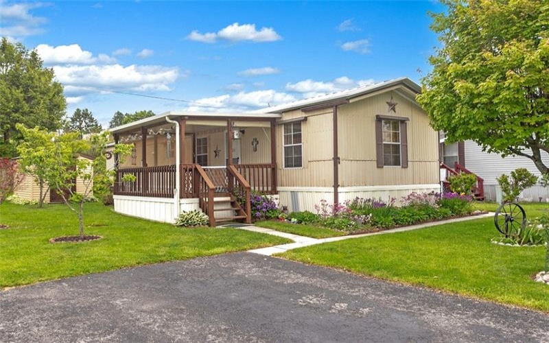 99 Reagan Rd, Mount Pleasant, 15666, 2 Bedrooms Bedrooms, ,1 BathroomBathrooms,Residential,For Sale,Reagan Rd,1754759