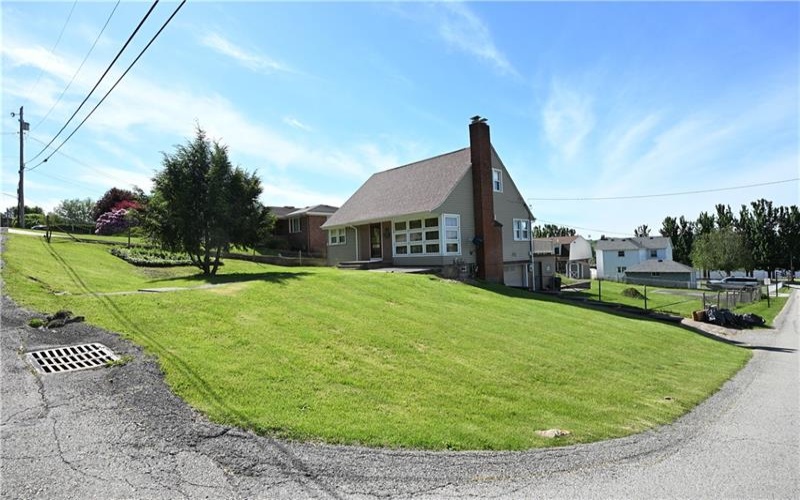 1255 Rosecrest Ave, Monessen, 15062, 3 Bedrooms Bedrooms, ,2.1 BathroomsBathrooms,Residential,For Sale,Rosecrest Ave,1754761