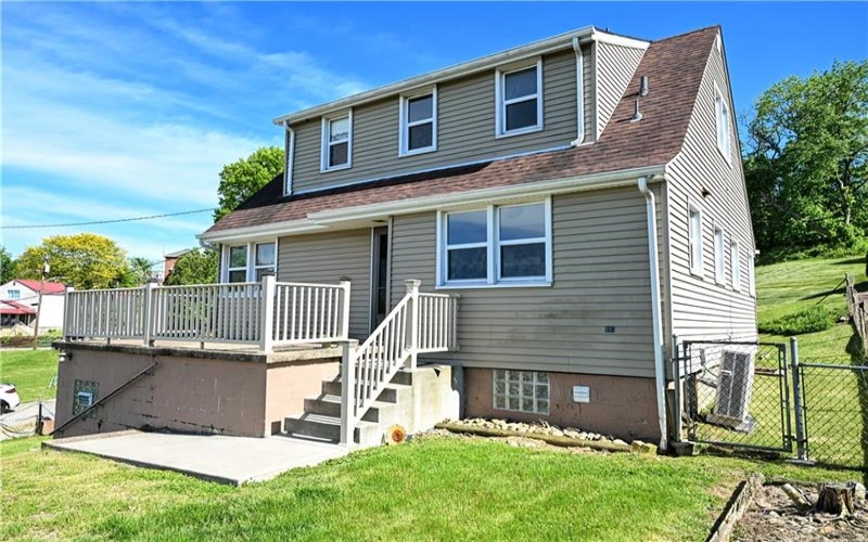 1255 Rosecrest Ave, Monessen, 15062, 3 Bedrooms Bedrooms, ,2.1 BathroomsBathrooms,Residential,For Sale,Rosecrest Ave,1754761
