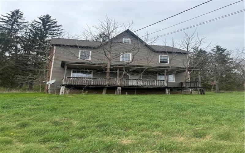 415 Schoolhouse Rd, Stoystown, 15563, 4 Bedrooms Bedrooms, ,1 BathroomBathrooms,Residential,For Sale,Schoolhouse Rd,1754782